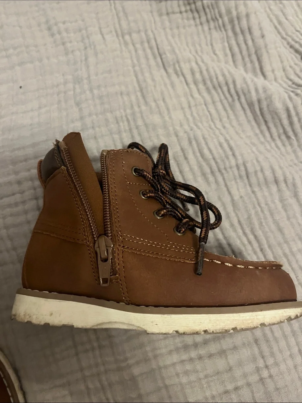 Old Navy Toddler Boy Faux Suede Side-Zip Lace up Boots size 9